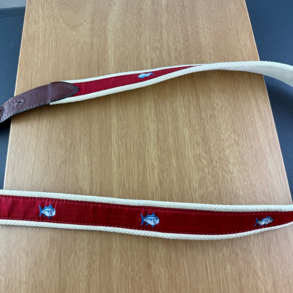 Southern Tide The Skipjack Leather Canvas Fish Logo Red Belt Men’s size 38 - Picture 5 of 15
